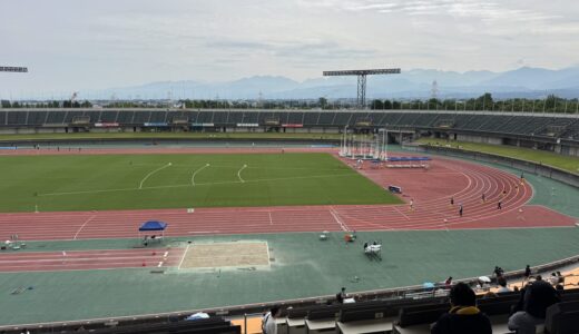 試合の応援へ